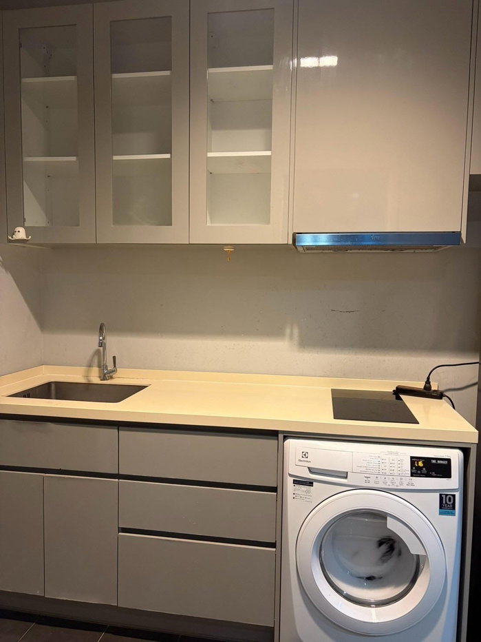 picture Condo A space ID Asoke-Ratchada for rent center of Rama9 - 8/11