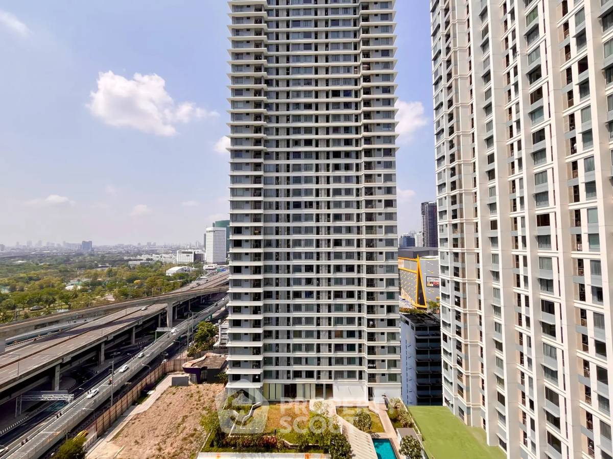รูป ห้อง 1 ห้องนอน ชั้น 18 The Saint Residences ใกล้ MRT พหลโยธิน (ID 3161850) - รูปที่ 13/15