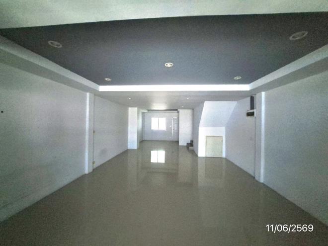 picture TOWN HOUSE 40.9 Sq.w. Si Racha Chonburi for 2.3M - 5/40