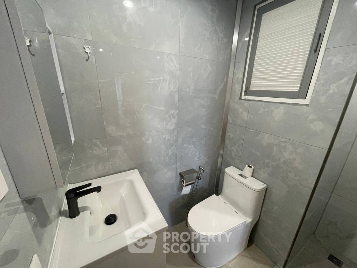 picture Pet-Friendly 3-BR The Heritage Condominium, 200m To BTS Nana (ID 3163216) - 21/27