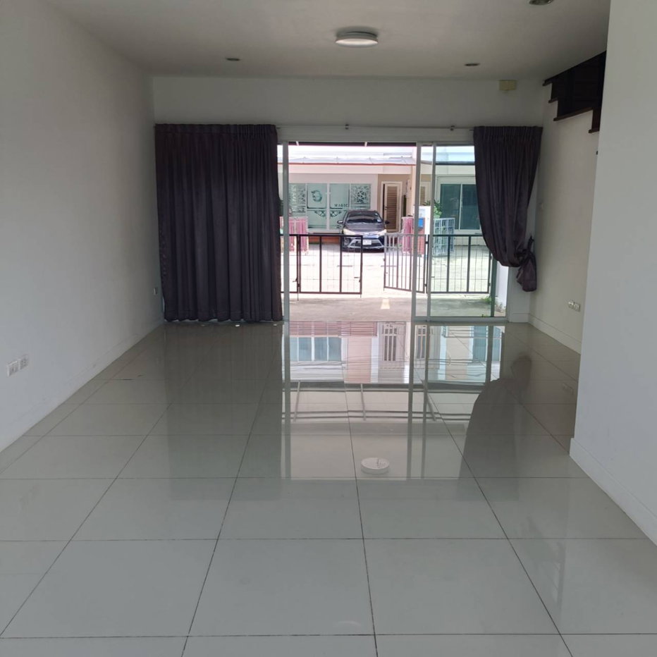 รูป T4050869 ให้เช่า ทาวน์โฮม 3 ชั้น ภณาสิริ เรสซิเด้นซ์ เกษตร-นวมินทร์ ขนาด 22 ตรว. - รูปที่ 6/28