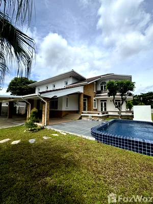 Houses for rent Bangkok : 4 Bedroom House for rent in Bang Na, Bangkok  6657327