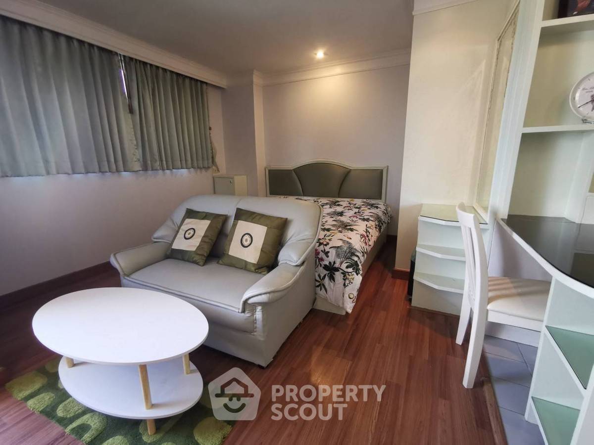 รูป คอนโด 1 ห้องนอน First Tower Condominium ใกล้ BTS เพลินจิต (ID 997011) - รูปที่ 3/6