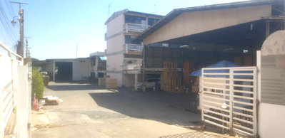Factory for rent Hua Chieo Chaloem Phrakiat University : For rent: Factory + warehouse with office on King Kaew Road, Samut Prakan 🚛 (WH6902)