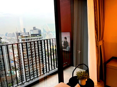 Condos for sale : 🚩 For Sell Condo LIFE ASOKE HYPE Building 1, Floor 39,1 bed room, Room size 32 sqm
