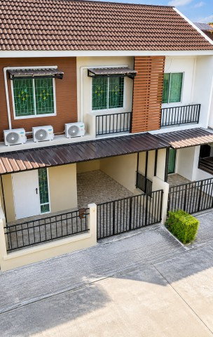 รูป วัดลาดปลาเค้า 500 ม. เกษตร-นวมินทร์ ทาวน์เฮ้าส์ 2 ชั้น 3 นอน 2 น้ำ ใกล้รร.ลาดปลาเค้าพิทยาคม 300 ม. 20 ตร.ว. 200 ตร.ม. - รูปที่ 1/8