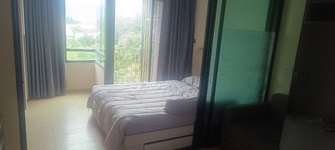Condominium near bts 5 minutes walk
