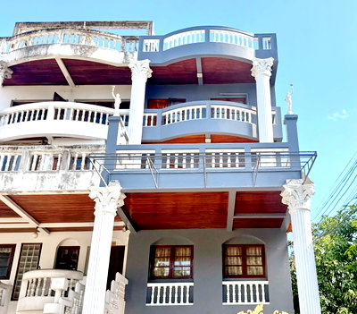 เช่าบ้านแฝด ม.ศรีนครินทรวิโรฒ วิทยาเขตประสานมิตร : HK0657♛ทาวน์โฮม 6 ห้องนอน ให้เช่า⚝รัชดา-ห้วยขวาง♜MRTห้วยขวาง∞099-5919653,065-9423251▚Line@sureresidence