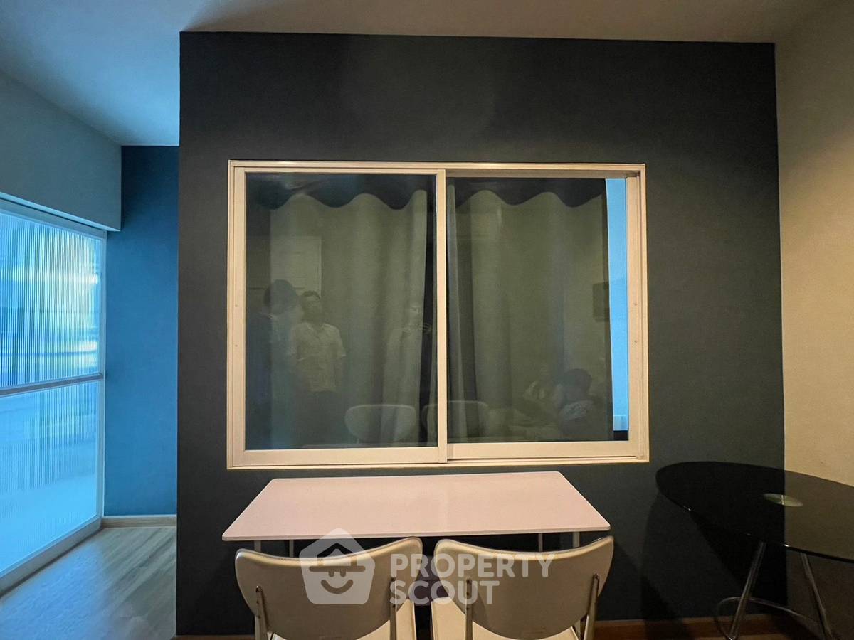picture Great Value 1-BR At Life @ Ratchada-Huaikwang Near MRT Sutthisan (ID 301645) - 7/9