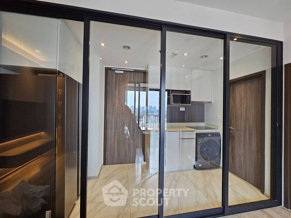 picture 200m To MRT Phetchaburi | 2-BR Ideo Mobi Asoke (ID 3155787) - 8/22