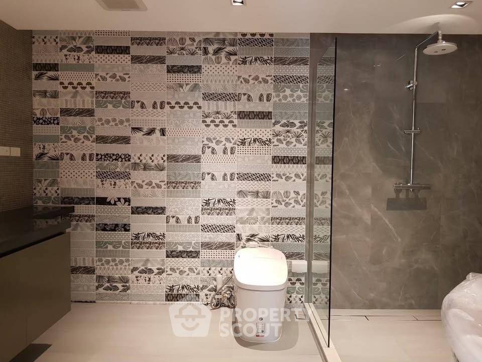 รูป ใกล้ BTS ชิดลม เพียง 200 ม. คอนโด 3 ห้องนอน Na Vara Residence (ID 2735092) - รูปที่ 13/20