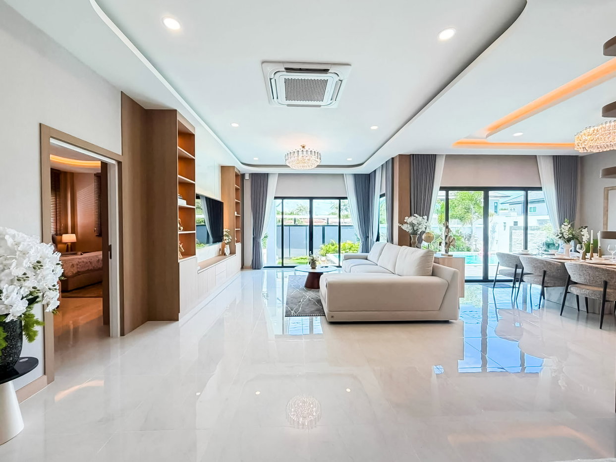 รูป High End 3 Bedroom Pool Villa for Sale Huay Yai Pattaya - รูปที่ 3/22