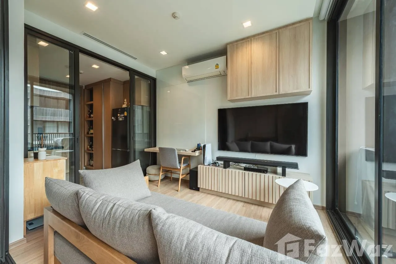 picture Rare Corner Unit with Spacious Balcony 6105806 - 2/26