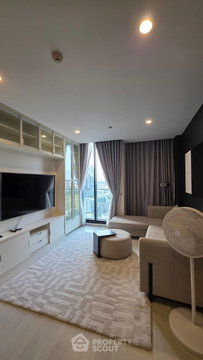 30th-Floor 2-BR Noble Ploenchit 100m From BTS Phloen Chit (ID 2288967)