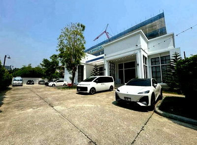 ที่ดิน บางนาใต้ : LTH15971 - Building & Land for Sale Bearing | Income Property with Tenant | BTS Bearing | 60 MB | อาคารและที่ดินขาย แบริ่ง