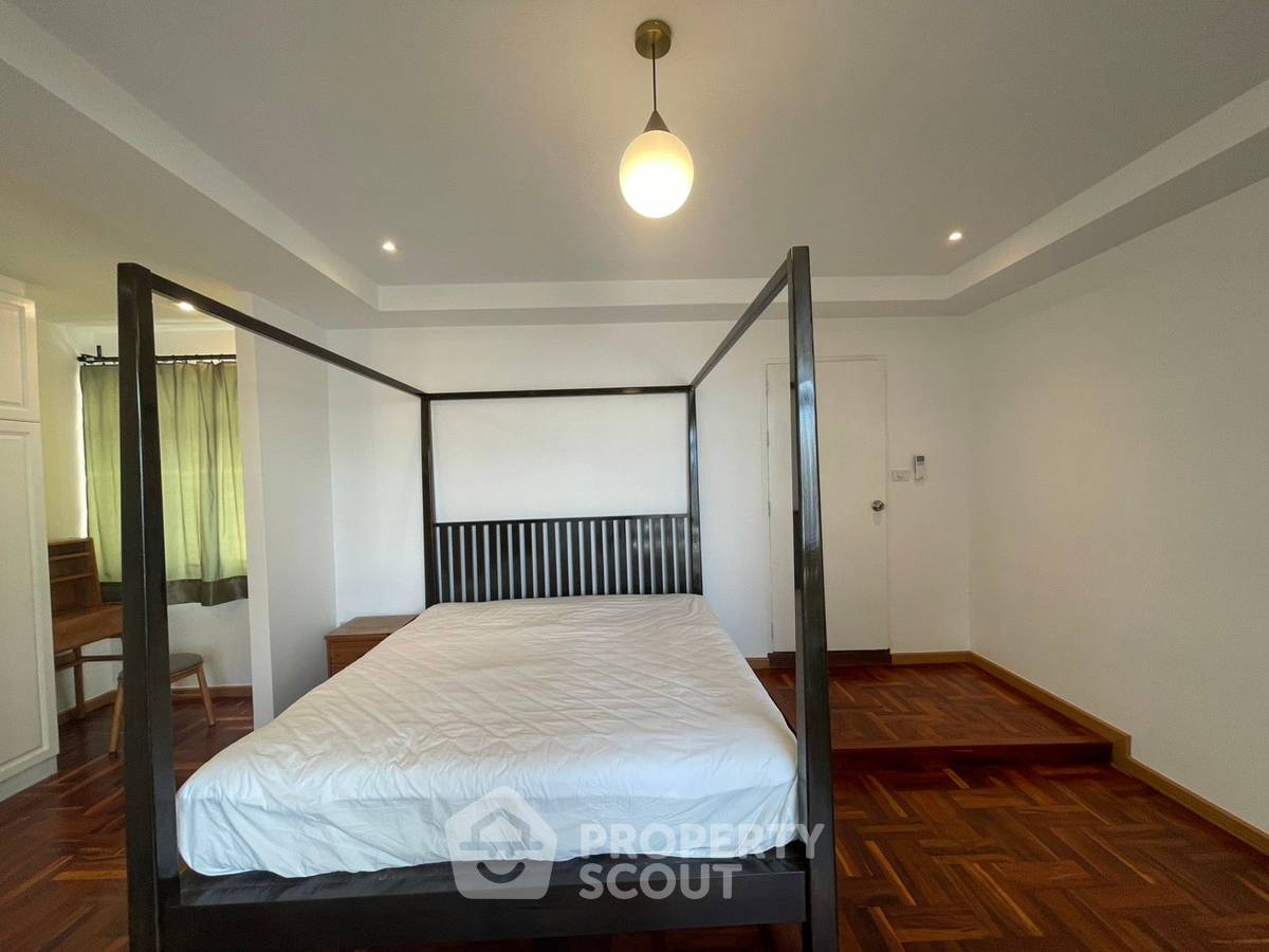 picture Pet-Friendly 3-BR The Heritage Condominium, 200m To BTS Nana (ID 3163216) - 14/27