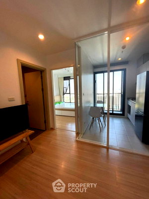 Condos for sale : 31st-Floor 1-BR At The Base Rama 9 - Ramkhamhaeng Near ARL Ramkhamhaeng (ID 675260)
