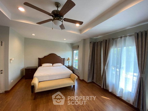 บ้าน 4 ห้องนอน พื้นที่ 240 ตร.ม. THE CENTRO Sukhumvit 113 (ID 3162077)