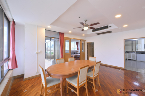 Looking for an owner for this special unit Ruamsuk Condominium