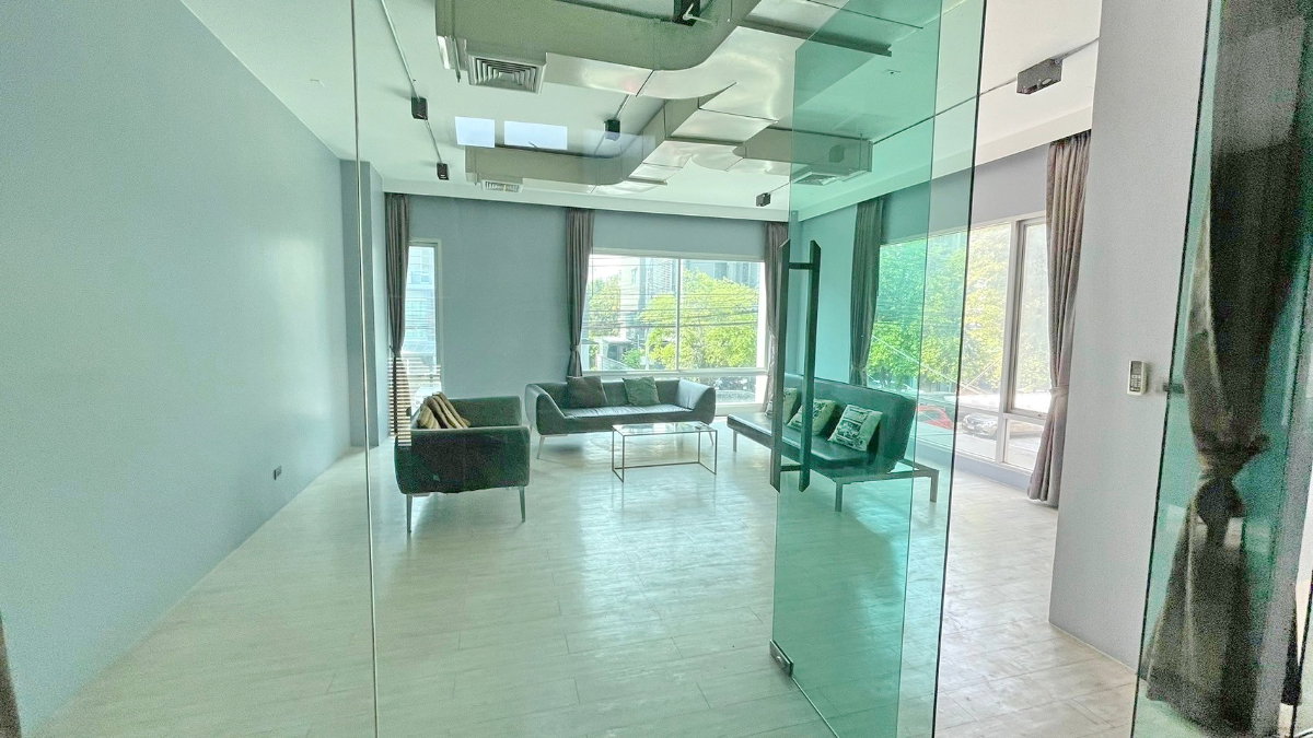 picture HK0146, Home Office for rent 4 Br, Mengjai - Huaikhwang - 3/13