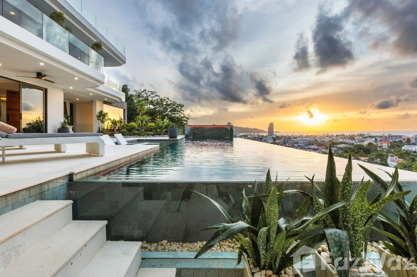 picture 6 Bedroom Villa for rent in Patong, Phuket 1938041 - 25/58