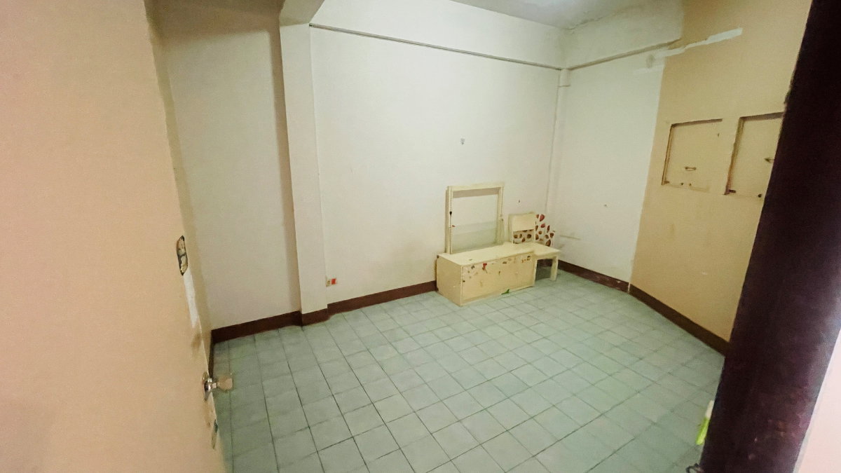 picture 5-Story Office + Staff Accommodation in Pinklao-Taling Chan Area - Only 15,000 THB/month - 36/38