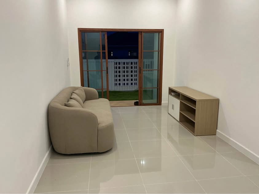 รูป ให้เช่าบ้านใหม่แกะกล่อง ท่ารั้ว 16,000 ฿ - รูปที่ 3/17
