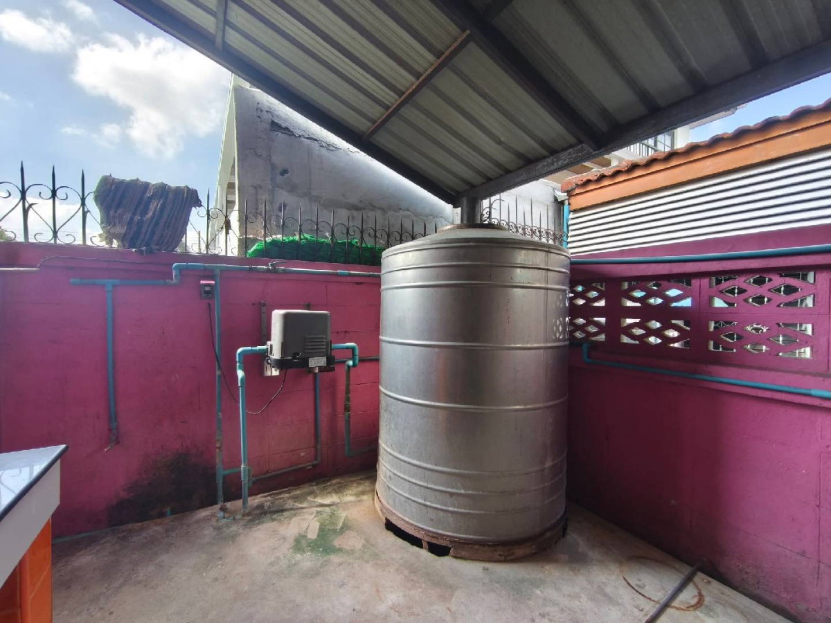 รูป 🔥 บ้านเดี่ยวหลังใหญ่ พุทธมณฑลสาย 2 – บางแค เหลือเพียง 4.29 ล้านบาท! 🏡 - รูปที่ 18/41