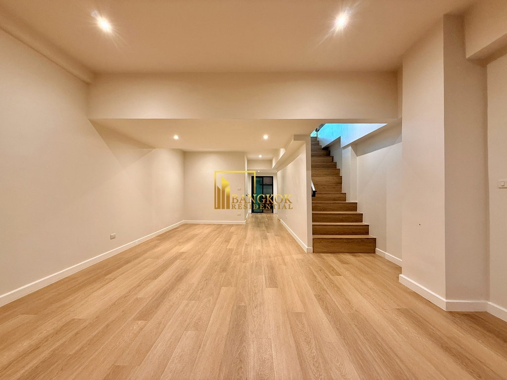 picture Regent 71 Place | Renovated 5 Bed Townhouse in Phra Khanong - BR49084TH - 3/53