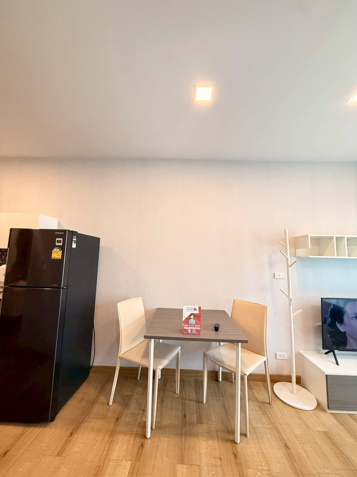 picture 7,500 THB Studio 🚩😍 Madrid Building, 3rd floor, fully furnished, with washing machine. Beautiful room, great value! 🥰💖 - 6/21