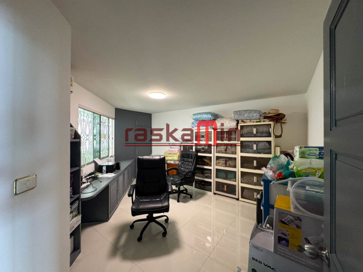 รูป ปาร์ค บีช คอนโดมิเนียม วงศ์อมาตย์ | ขายคอนโด 3 ห้องนอน 172 ตร.ม. วิวทะเล - รูปที่ 17/18