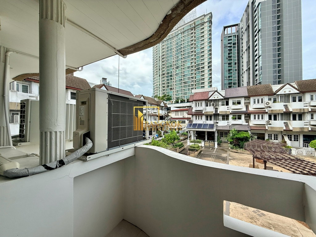 picture Regent 71 Place | Stunning 5 Bed Townhouse in Phra Khanong - BR49093TH - 33/54