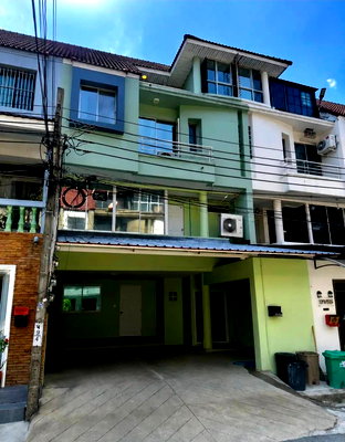 Home office for rent Bangkok Arts&Crafts College : For Rent Town Home at Ladprao80 Near Ratchada, Meng Jai ,Town in Town
