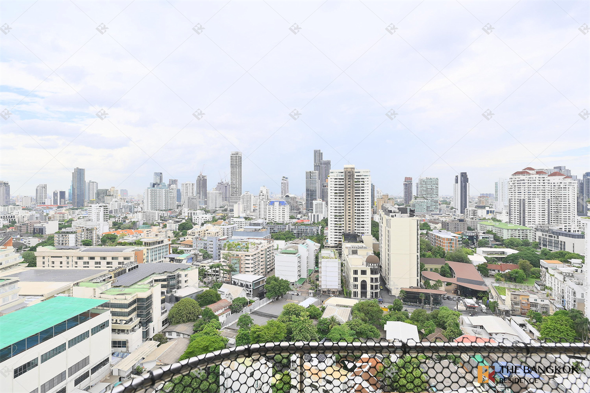 picture Piyathip Place - 6/10