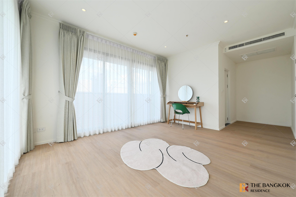 picture Noble Solo Easy Travel, Fully Utilized Space - 3/10