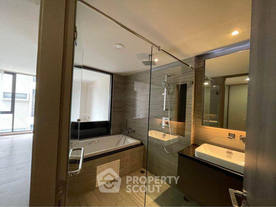 รูป ให้เช่า คอนโด 2 ห้องนอน Klass Sarasin Rajdamri ใกล้ BTS ราชดำริ (ID 466481) - รูปที่ 8/8