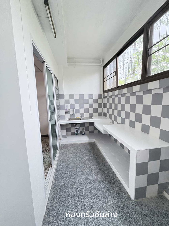 รูป ให้เช่าทาวน์โฮม 3 ชั้น 19 ตร.ว. ซ.จรัญสนิทวงศ์ 23/1 ใกล้ถนนใหญ่ 3 นอน 2 น้ำ 1 จอดรถ เข้าซอยไม่ถึง 100 ม. เดินทางสะดวก ซอยตัน เงียบสงบ เหมาะอยู่อาศัย - รูปที่ 6/13