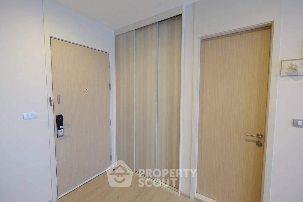 picture 19th-Floor 1-BR At Rhythm Asoke Near MRT Phra Ram 9 (ID 386151) - 3/13