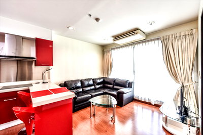 ขายคอนโด : Fully Built-in Spacious Unit,The Address Siam near BTS Ratchathewi