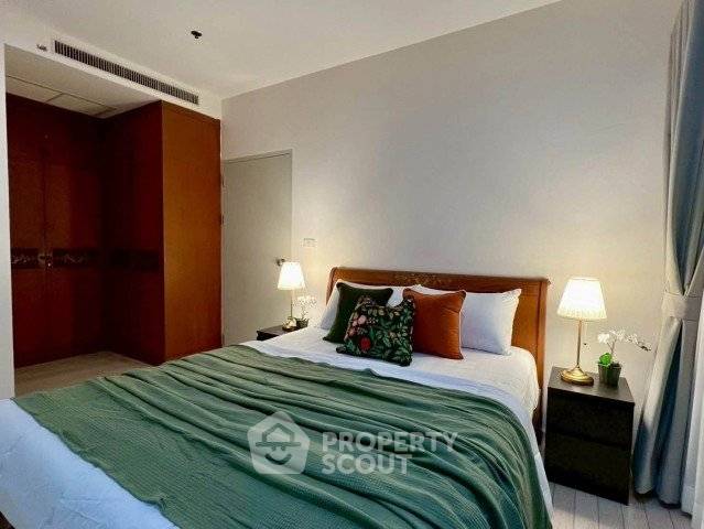 picture Great Value 2-BR Condo At Noble Solo, Thong Lo (ID 3160193) - 2/8
