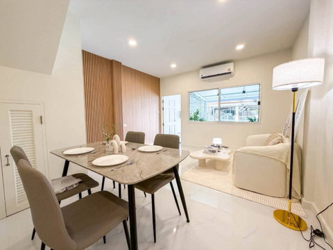 ⭐✨RH-119 ขายทาวน์โฮมปริญลักษณ์ไลท์ สามัคคี ( Parinyaluck Light Samakkee )✨⭐