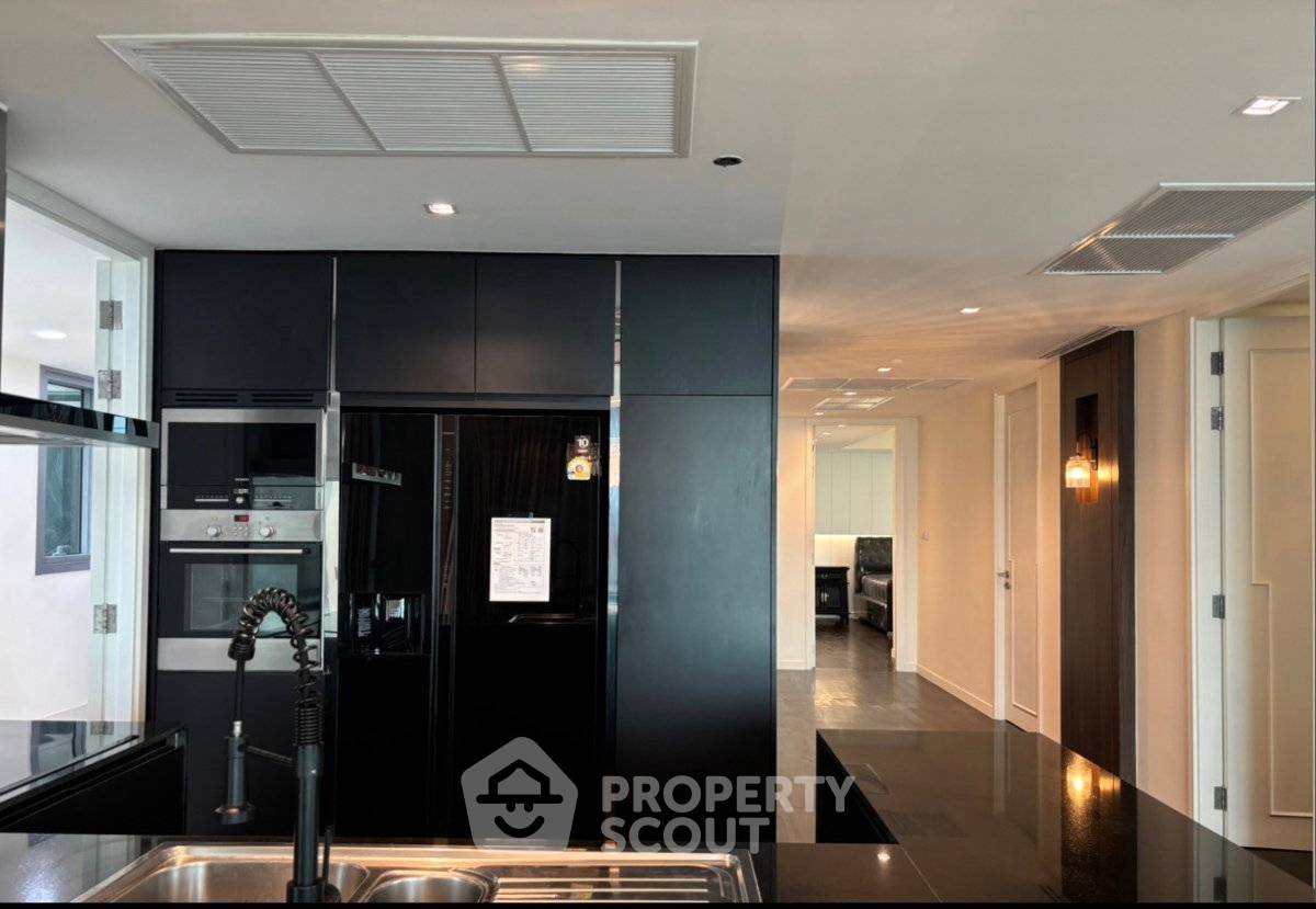 picture 24th-Floor 3-BR 225 Sqm At The Pano Rama 3 (ID 3156285) - 18/28