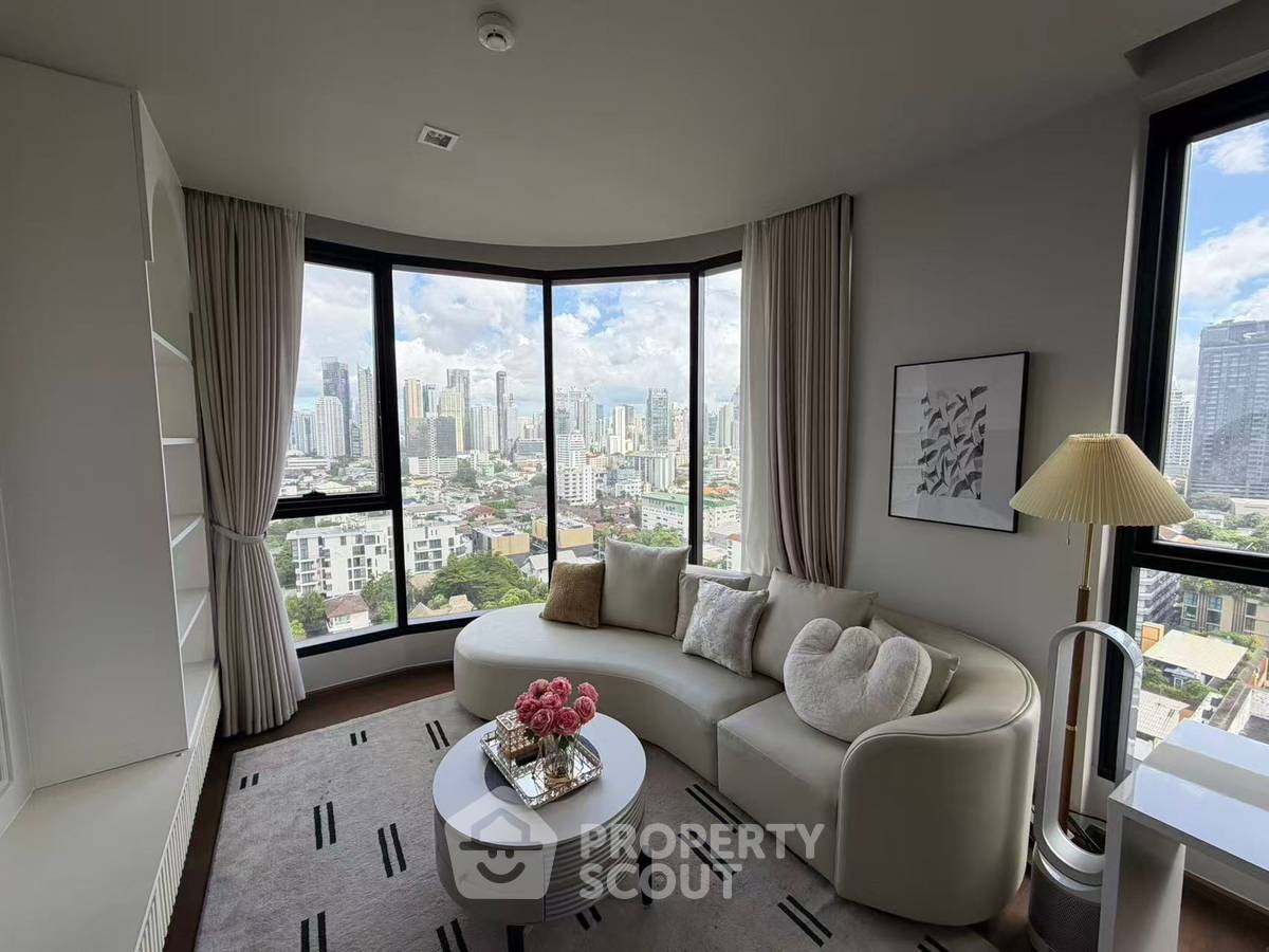 picture 17th-Floor 2-BR At Ideo Q Sukhumvit 36 Near BTS Thong Lor (ID 3164710) - 1/11