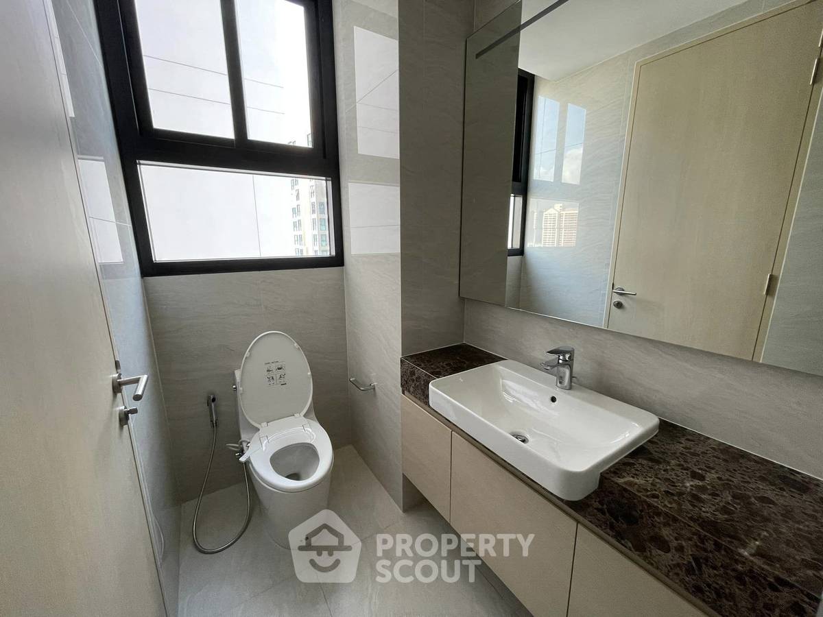 picture 1-BR Condo At Noble State 39 Near BTS Phrom Phong (ID 1517738) - 3/9