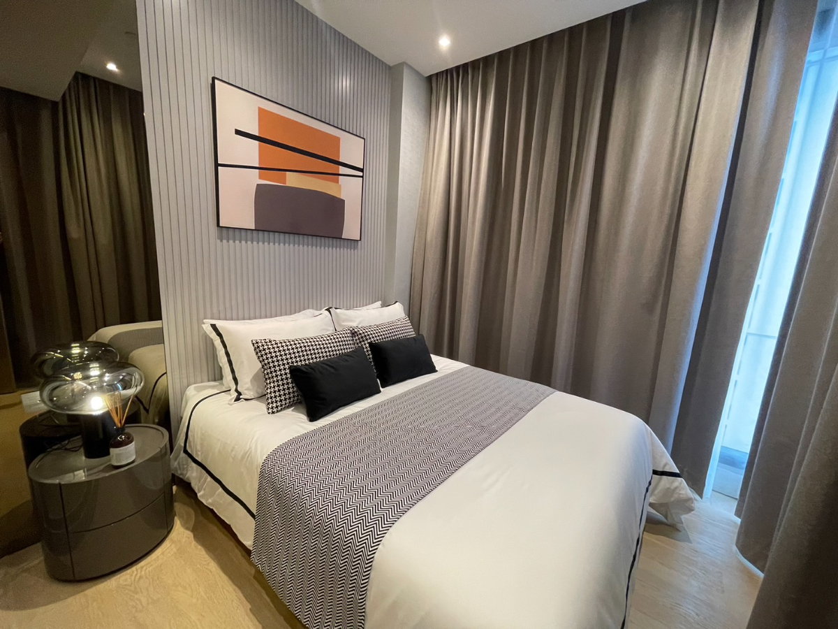 picture Ashton Asoke Rama9  Complete Appliance Package, Ready to Move In - 4/8