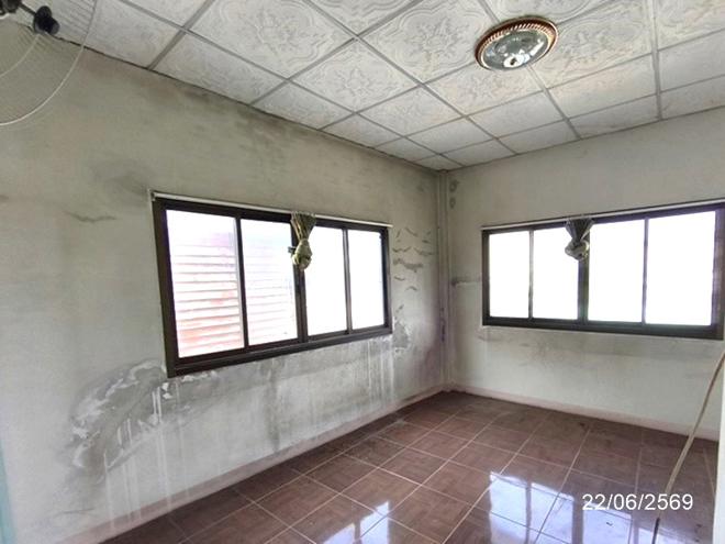 รูป อาคารพาณิชย์ 42 ตร.วา แก้งสนามนาง นครราชสีมา 2M - รูปที่ 10/32
