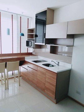 🏙️✨ FOR RENT: Rhythm Phahol–Ari — SKY-HIGH LUXURY LIVING WITH PANORAMIC CITY VIEWS! 💰 Rental Price: 18,000 THB/month