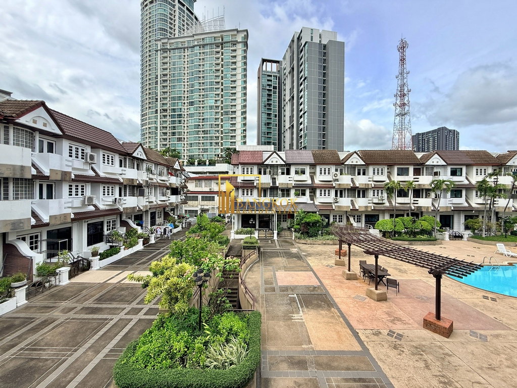 picture Regent 71 Place | Renovated 5 Bed Townhouse in Phra Khanong - BR49084TH - 33/53