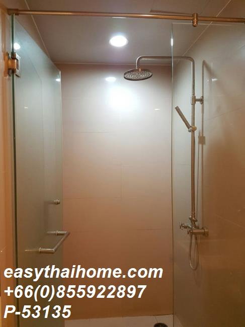 รูป P-53135 ให้เช่า ไฮฟ์ สุขุมวิท 65  | วิวสระว่ายน้ำ | เฟอร์นิเจอร์ครบ | ใกล้ BTS พระโขนง | พร้อมเข้าอยู่ 📞 Line ID: @easythaihome | 085-592-2897 - รูปที่ 7/8