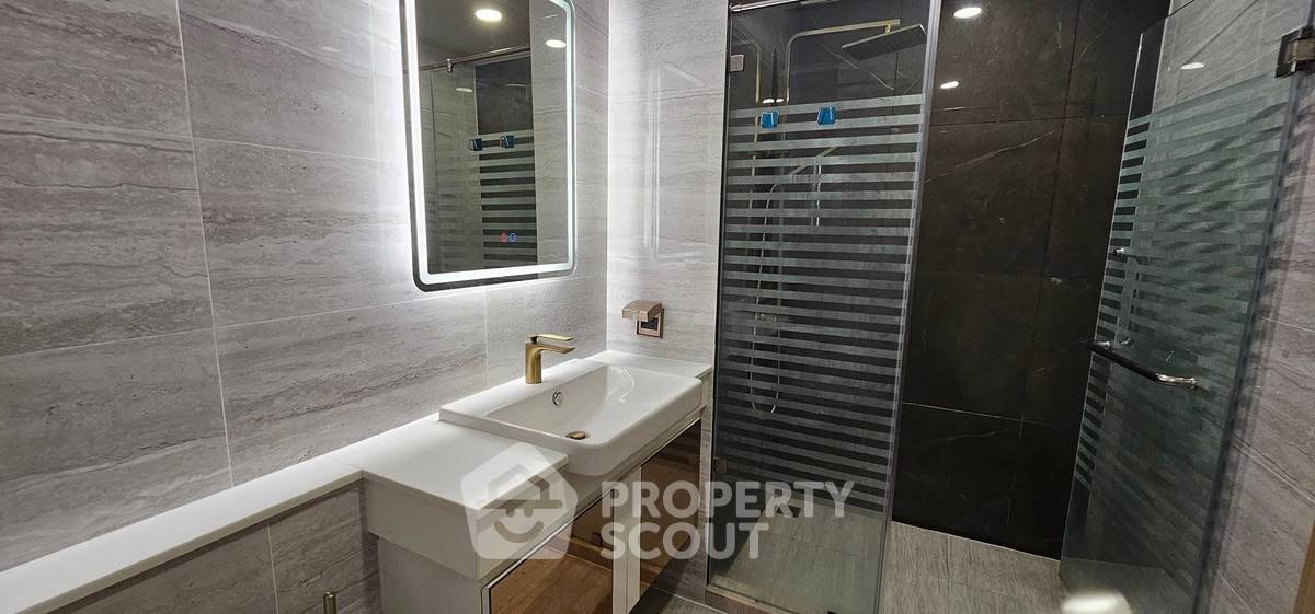 picture 2-BR Condo For Rent At Dusit Grand Park 2, Pattaya (ID 2136068) - 23/43